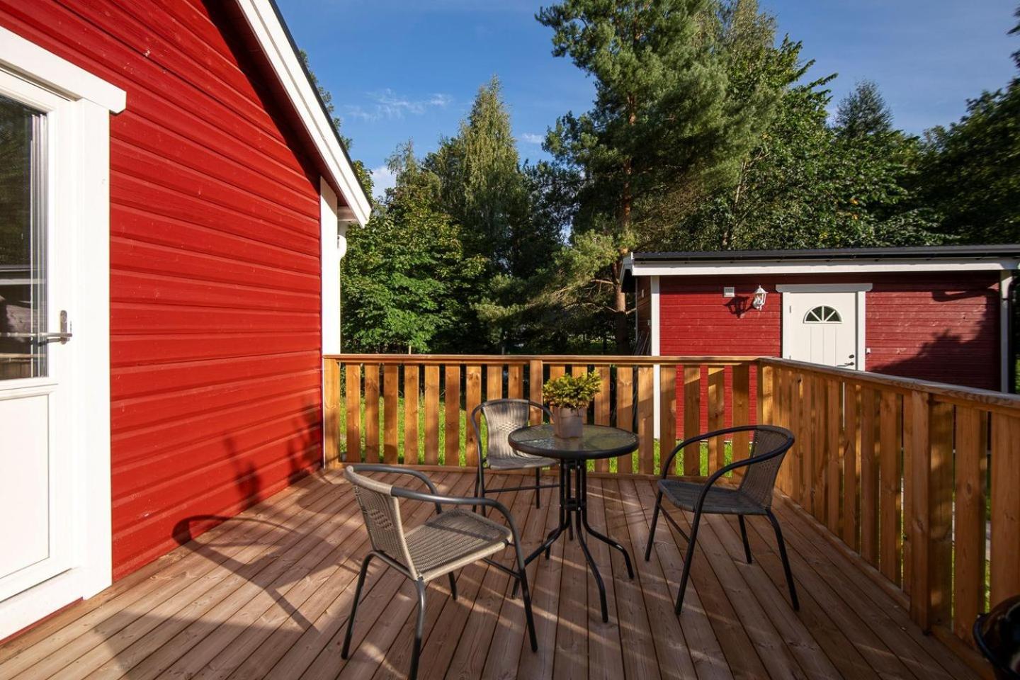 Komplett Laegenhet Med Sjoeutsikt Malmon Exterior foto